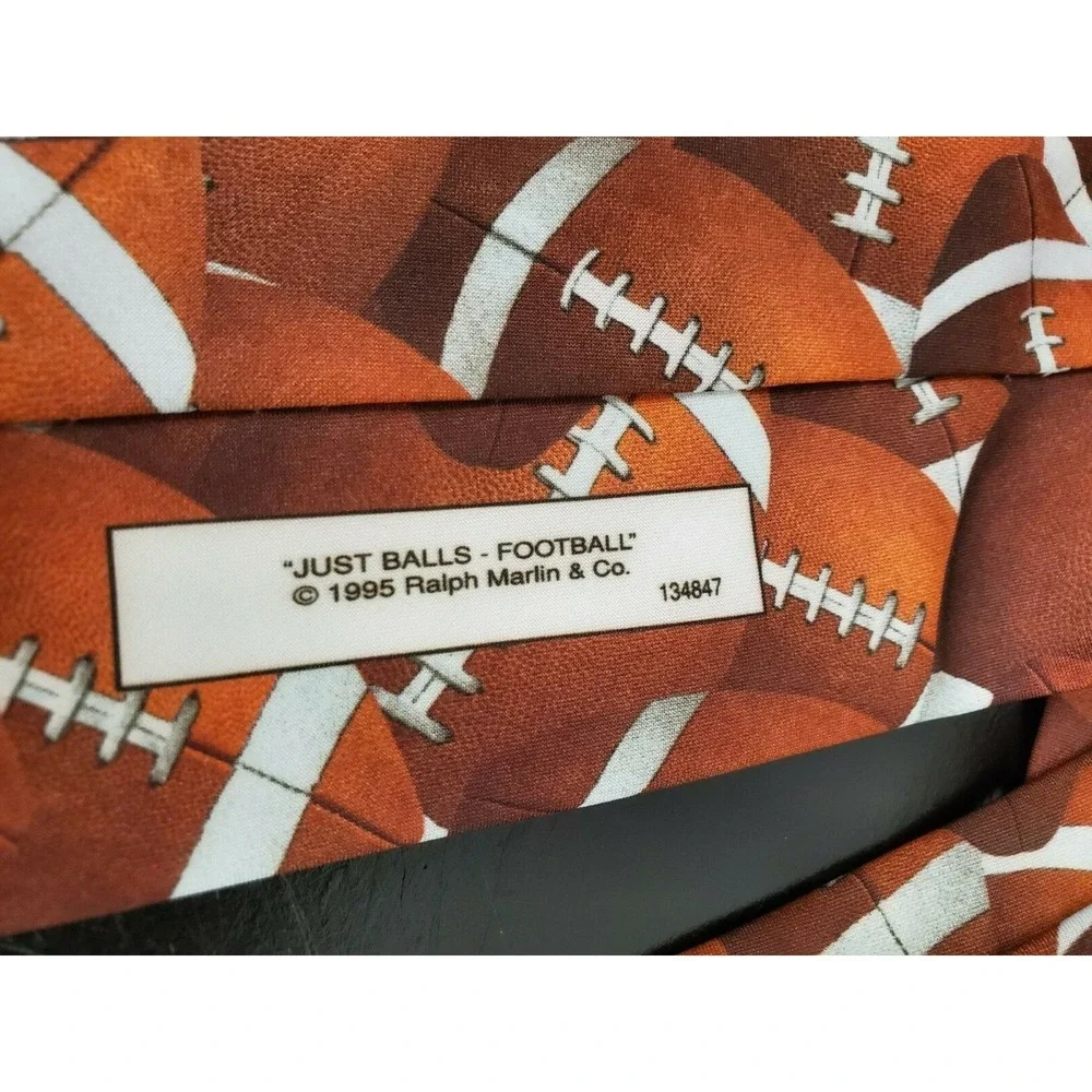 Ralph Marlin Just Balls - Footballs 1995 Tie‎